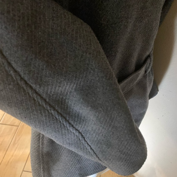 Ladies Old Navy XL Peacoat - Picture 7 of 14